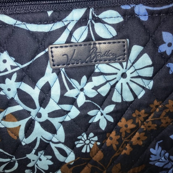 Vera Bradley Duffle bag - Picture 2 of 5